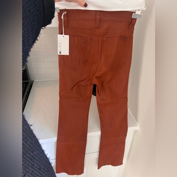 Joe’s Jeans - Burnt Orange/Brown Leather kick-flare jeans. Never worn. Size 25 - Picture 3 of 5